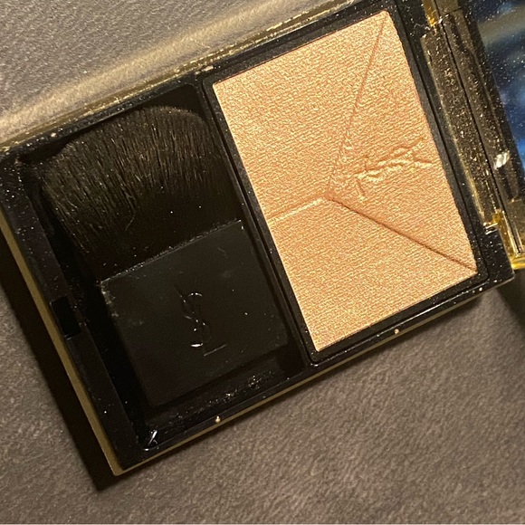 YSL - Powder highlighter - Picture 3 of 3